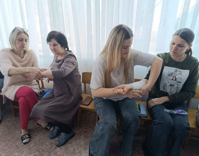 Обучение первой медицинской помощи Обучение первой медицинской помощи.